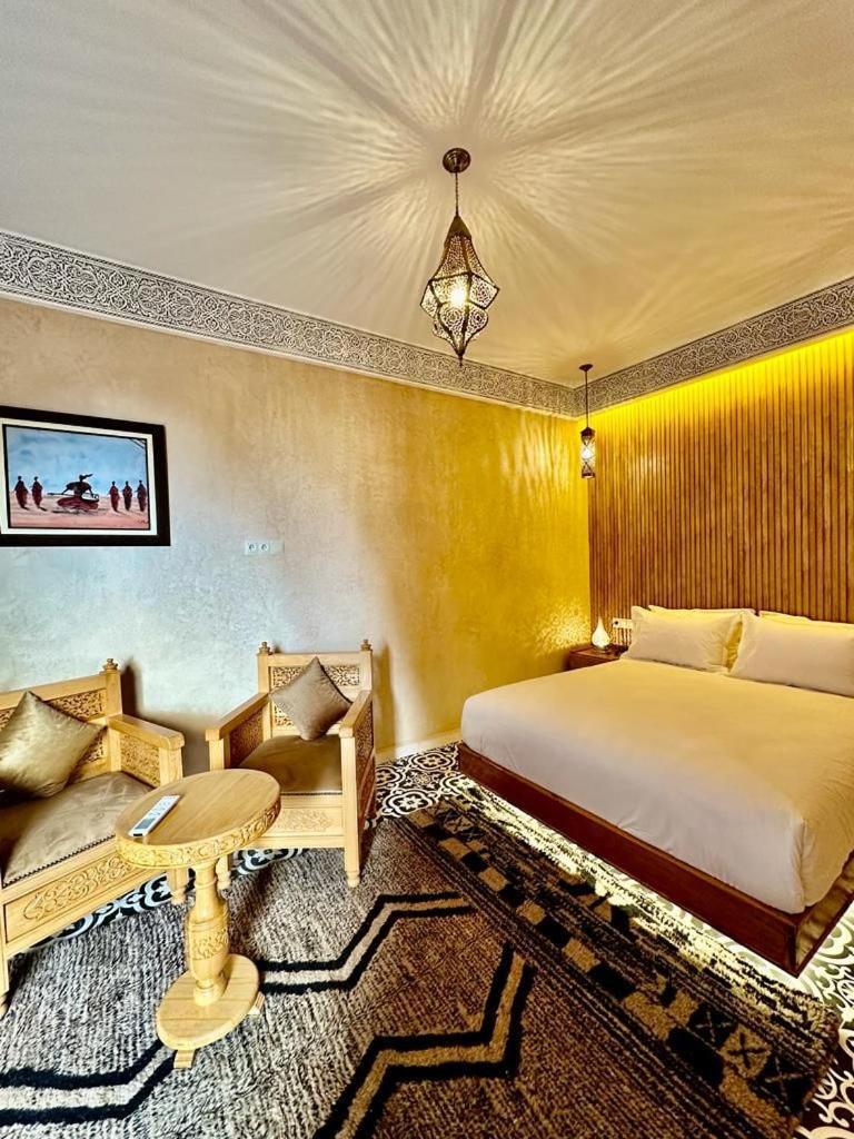 Click Riad & Spa Hotel Marrakesh Buitenkant foto
