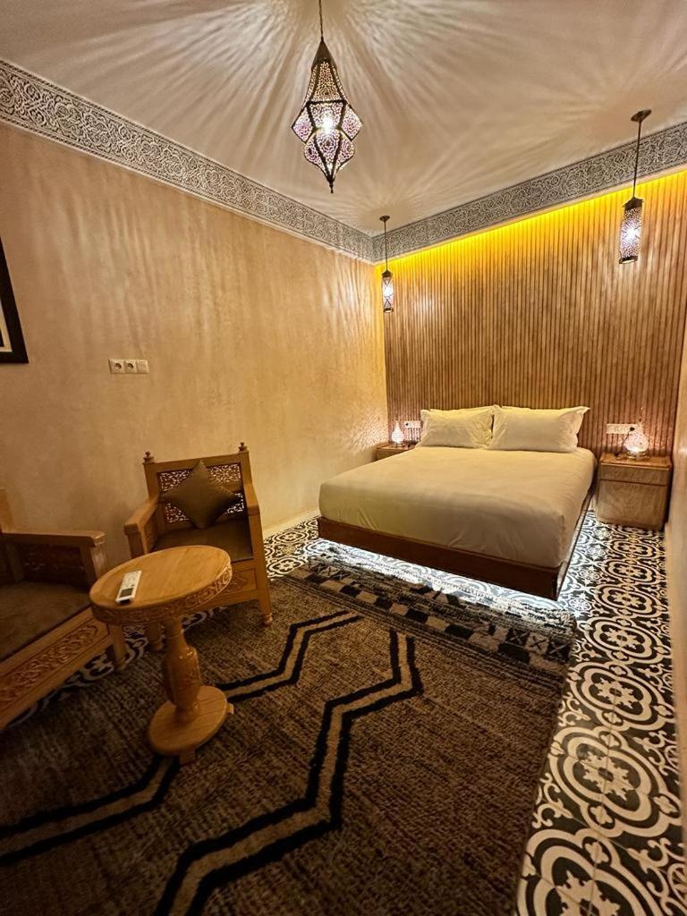 Click Riad & Spa Hotel Marrakesh Buitenkant foto