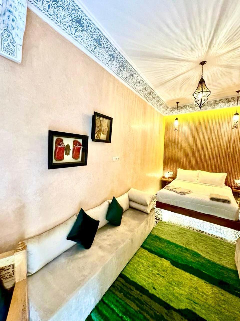 Click Riad & Spa Hotel Marrakesh Buitenkant foto